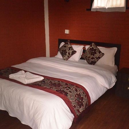 Hotel Holiday Inn กาฐมาณฑุ ภายนอก รูปภาพ