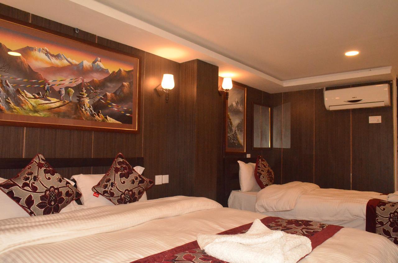 Hotel Holiday Inn กาฐมาณฑุ ภายนอก รูปภาพ