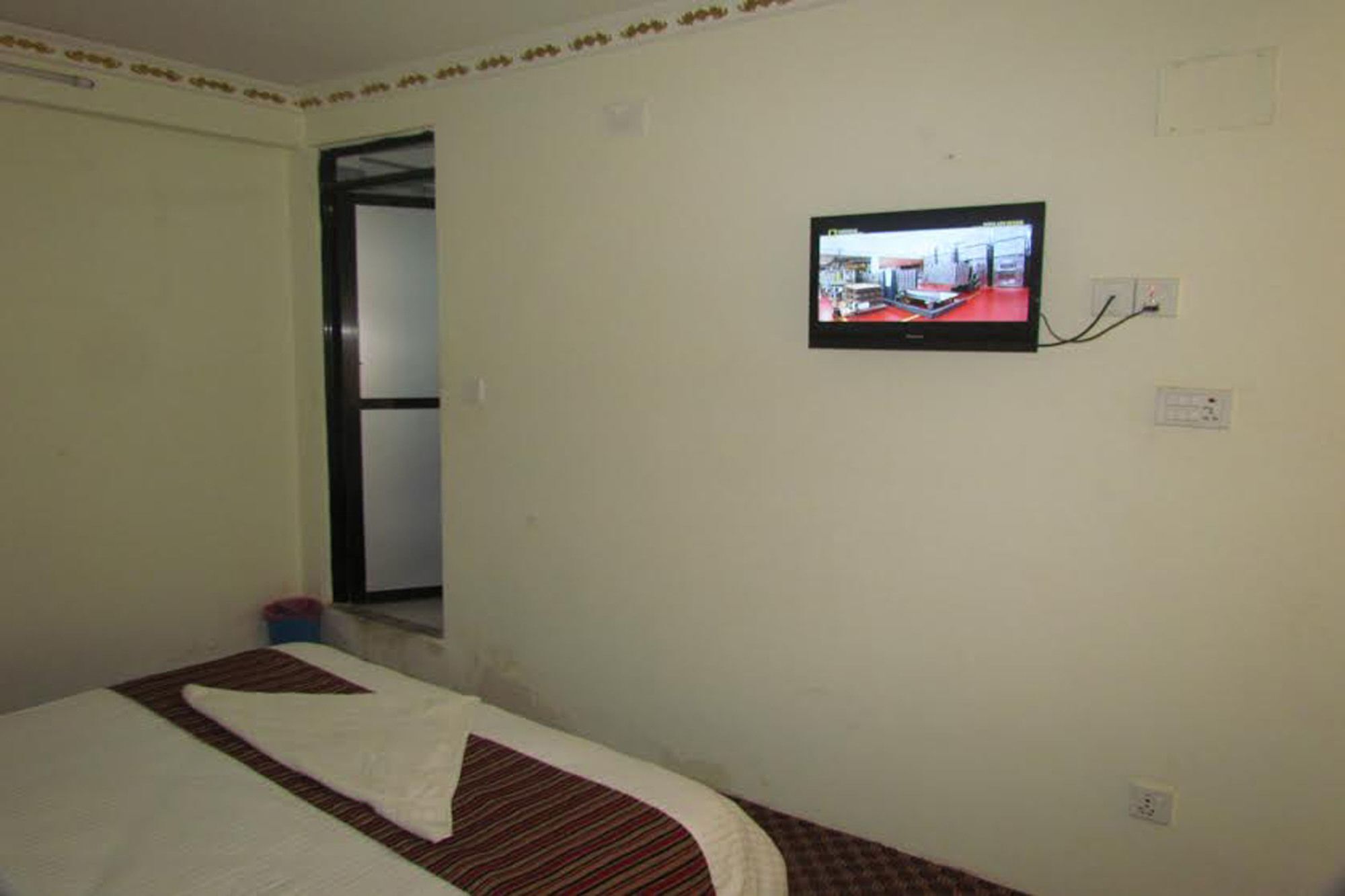 Hotel Holiday Inn กาฐมาณฑุ ภายนอก รูปภาพ