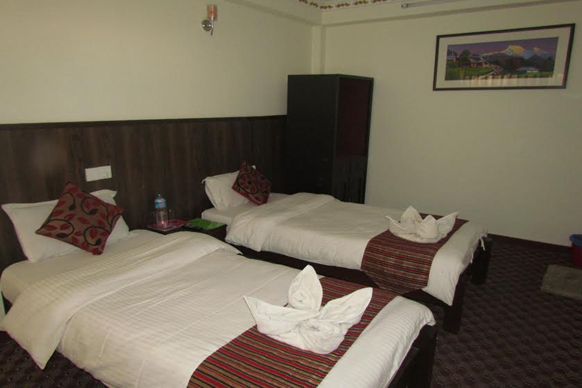 Hotel Holiday Inn กาฐมาณฑุ ภายนอก รูปภาพ